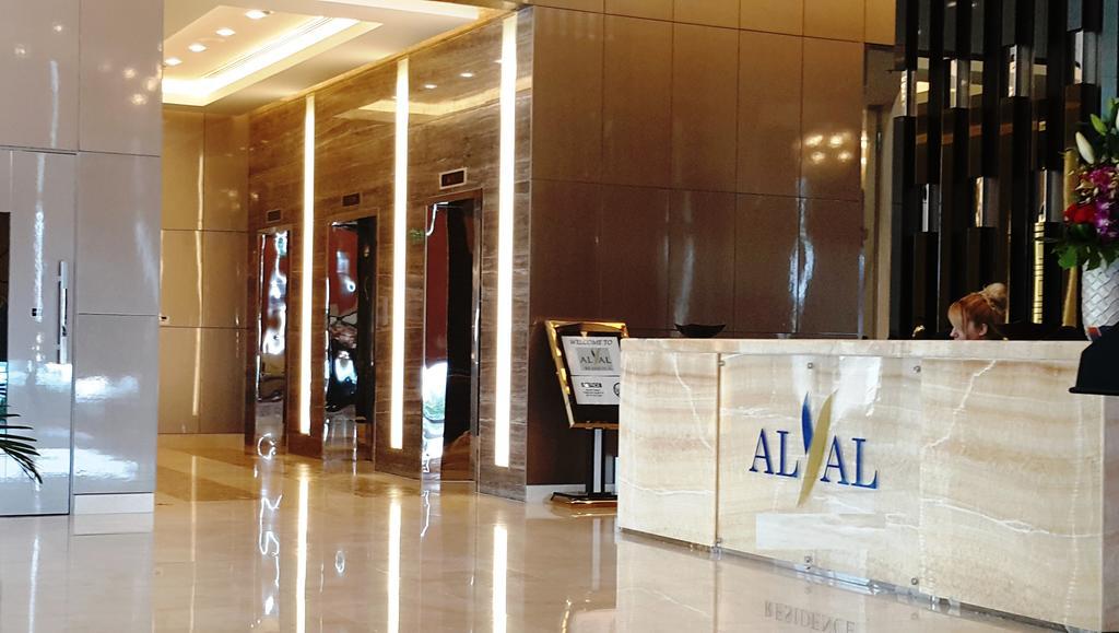 Royal Ambassador - Al Yal Suites Manama Extérieur photo