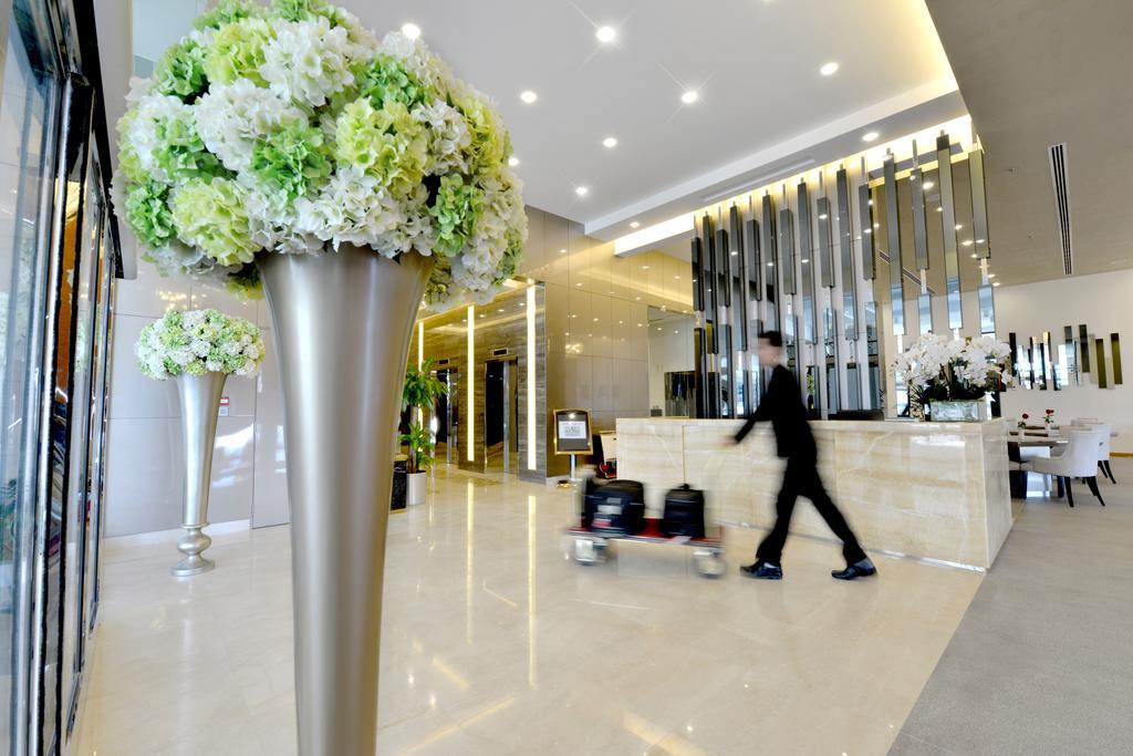 Royal Ambassador - Al Yal Suites Manama Extérieur photo